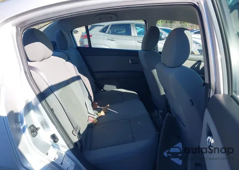 2011 Nissan Sentra 2.0Sr from USA, damaged, VIN 3N1AB6AP3BL686914